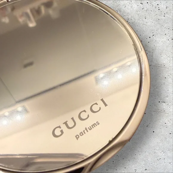 Gucci Beauty Compact Mirror - Picture 11 of 12